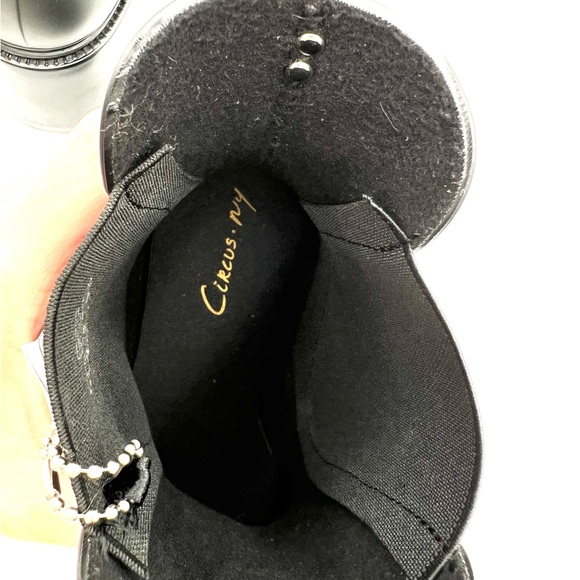 ♣️ Circus by Sam Edelman Womens Katiana Black Chelsea Boots - Picture 6 of 14